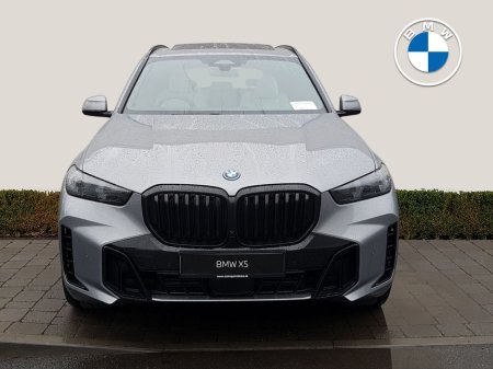 2026 BMW X5 X5 xDrive50e M Sport €118,931 thumbnail