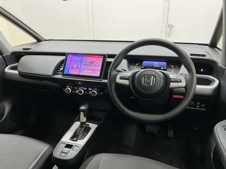 2022 Honda Fit 1.5 e:HEV BASIC Automatic, Reversing camera €17,895 thumbnail