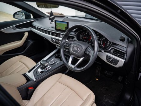 2019 Audi A4 Limousine 2.0tdi 150 S T SE 4DR Auto €22,950 thumbnail