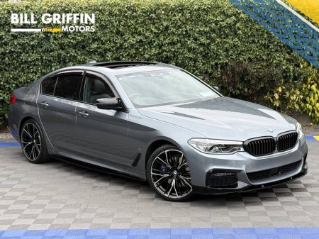 2019 BMW 5 Series - thumbnail 1