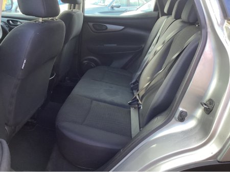 2015 Nissan Qashqai * 1.5 DIESEL €9,950 thumbnail