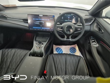 2026 BYD Seal Design RWD , Black Leather , 4 Year Service plan €49,030 thumbnail