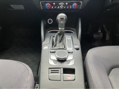2020 Audi A3 Sportback €20950 2020 AUDI A3 SPORTSBACK 30TFSI EDI SIGNATURE 1.4 AUTOMATIC / CRUISE CONTROL / REVERSE CAMERA / PADDLE SHIFTERS €20,950 thumbnail