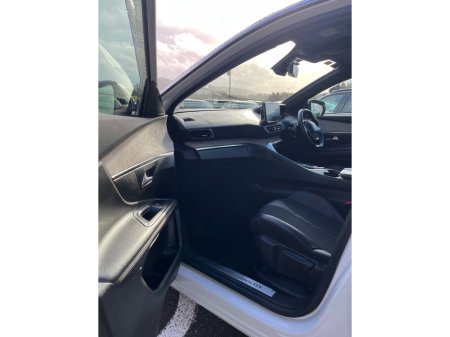 2024 Peugeot 3008 1.5 BlueHDi 130bhp Auto 6.4 GT thumbnail