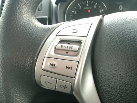 2015 Nissan Pulsar - thumbnail 21