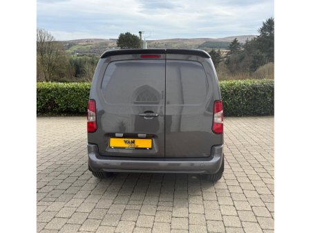 2022 Peugeot Partner - thumbnail 8