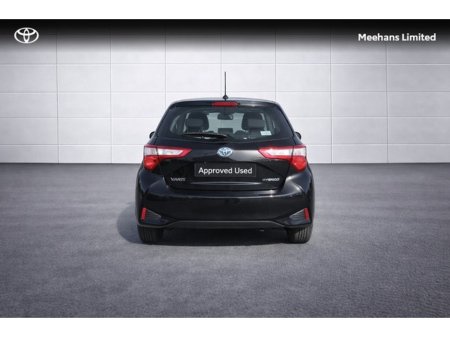 2018 Toyota Yaris - thumbnail 4