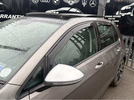 2014 Volkswagen Golf - thumbnail 9