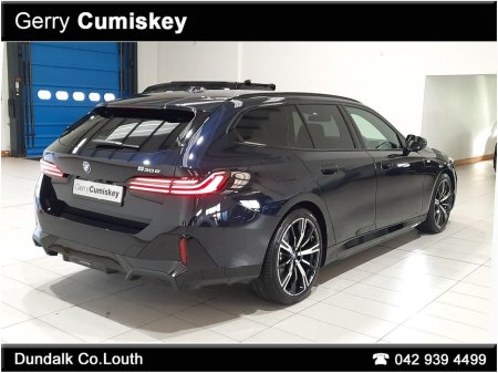 2025 BMW 5 Series - thumbnail 17