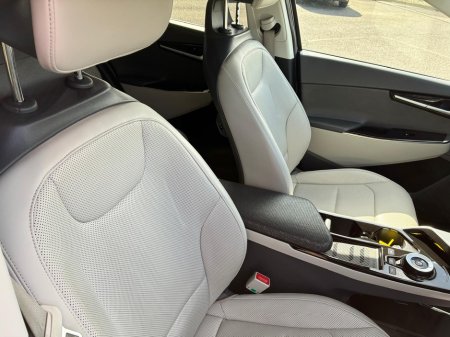 2023 Kia EV6 - thumbnail 8