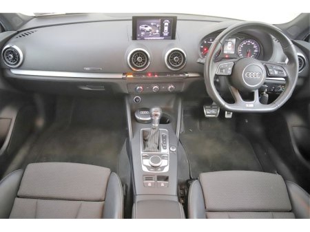 2018 Audi A3 - thumbnail 13