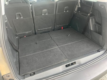 2020 Peugeot 5008 - thumbnail 5