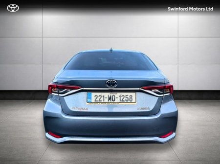 2022 Toyota Corolla HYBRID LUNA SP SPORT 4DR AUTO €27,500 thumbnail