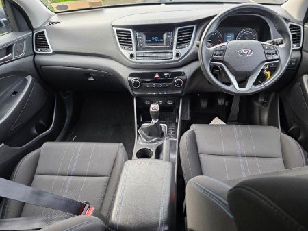 2018 Hyundai Tucson - thumbnail 11