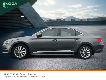 2023 Skoda Superb AMBITION 2.0 TDI 150HP 5DR €34,500 thumbnail