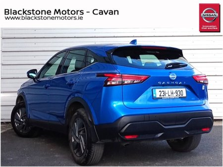 2023 Nissan Qashqai 1.3 PET MILD HYBRID SV CVT €33,950