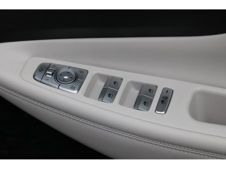 2024 Hyundai Santa Fe 1.6 PHEV 4WD Premium thumbnail