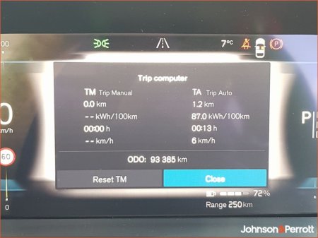 2022 Volvo C40 - thumbnail 23