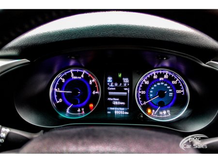 2019 Toyota Hilux - thumbnail 16