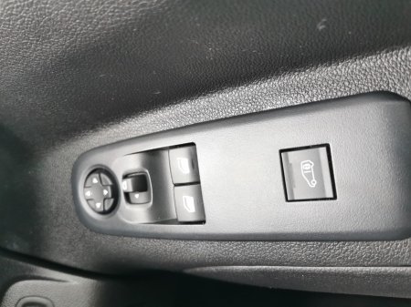 2022 Citroen Berlingo - thumbnail 19