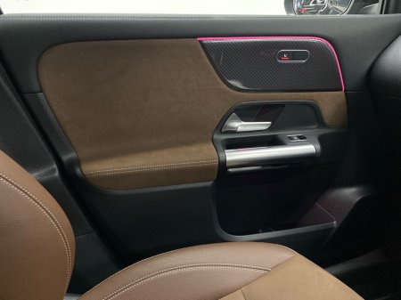 2025 Mercedes-Benz GLA Class GLA 250 E AMG Line Plus €58,950 thumbnail