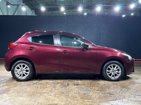 2018 Mazda Demio 1.3 AUTOMATIC - ALLOY WHEELS - PARKING RADAR - HEATING / AC CONTROLS - MULTI FUNCTION STEERING WHEEL €13,950 thumbnail