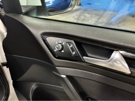 2018 Volkswagen Golf 1.4 TSI DSG HILINE €19,499 thumbnail