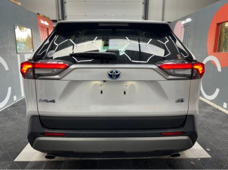 2023 Toyota Rav4 - photo 3