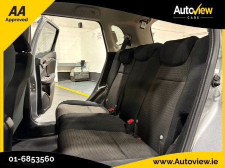 2019 Honda Jazz /Fit 1.5 Self-Charging Hybrid. AA APPROVED // FINANCE & NATIONWIDE DELIVERY AVAILABLE // SIMI DEALER €14,995 thumbnail
