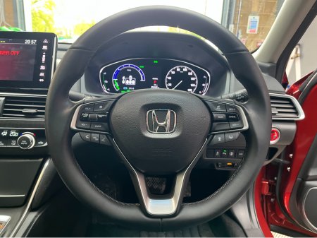 2020 BMW 5 Series - thumbnail 8