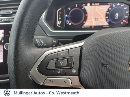 2024 Volkswagen Tiguan 2.0 TDI 150HP Elegance €42,950 thumbnail