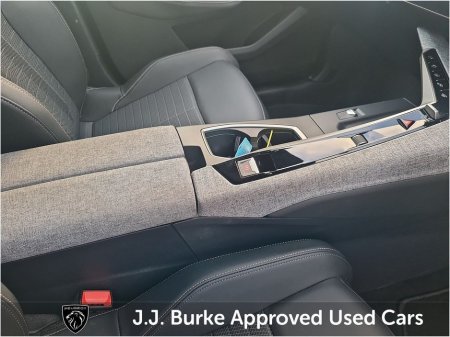 2025 Peugeot 3008 - thumbnail 17