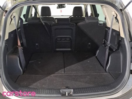 2016 Kia Carens - thumbnail 18