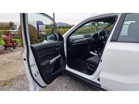 2016 Suzuki Vitara 1.6 SZ4 120PS 5DR €10,250 thumbnail