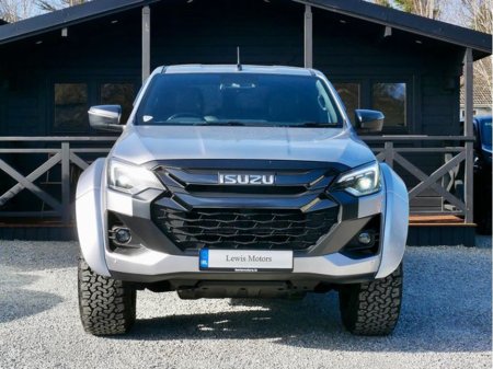 2025 Isuzu D-MAX - thumbnail 2