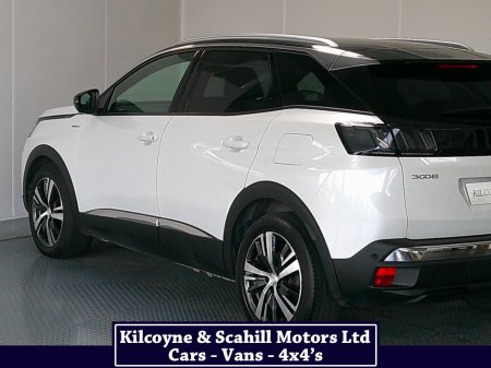 2023 Peugeot 3008 - thumbnail 11