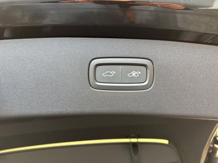 2026 Volvo ES90 PLUS LONG RANGE *ORDER NOW* €180 PER WEEK ON PCP €87,795 thumbnail