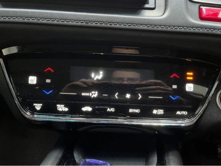 2016 Honda Vezel €15950 2016 HONDA VEZEL HYBRID Z 1.5 AUTOMATIC / CRUISE CONTROL / REVERSE CAMERA / HEATED SEATS €15,950 thumbnail