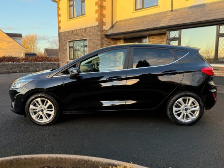 2023 Ford Fiesta 1.0T EcoBoost 100PS Titanium €20,900 thumbnail