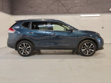 2016 Nissan X-Trail - thumbnail 5