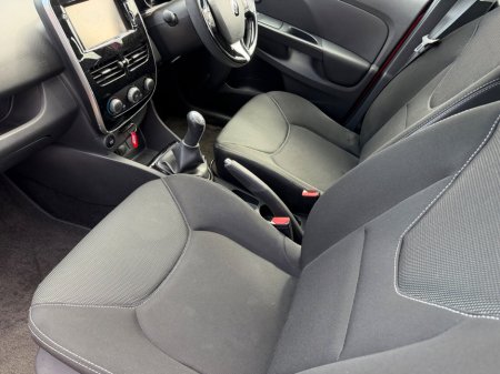 2016 Renault Clio - thumbnail 8