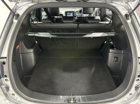 2020 Mitsubishi Outlander Instyle Plug In Hybrid €24,400 thumbnail