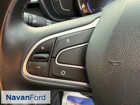 2019 Renault Kadjar Iconic 1.5 DCi 115Ps €18,450 thumbnail