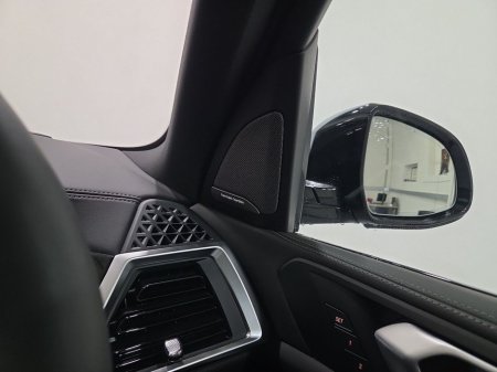 2026 BMW X5 xDrive50e M Sport €121,950 thumbnail