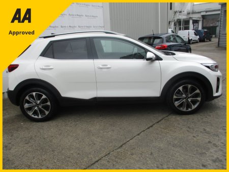 2020 Kia Stonic K3 1.0 PETROL WITH LOW KMS LONG NCT TESTED FULLY SERVICED WITH 6 MONTHS   WARRANTY AND 12 MONTHS AA COVER. €18,500