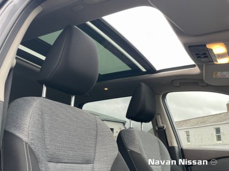 2025 Nissan X-Trail ePOWER SV PREMIUM 7 Seater €51,950 thumbnail