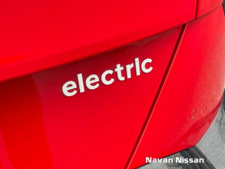 2024 Hyundai Kona EV Elegance 48kWh €25,950 thumbnail