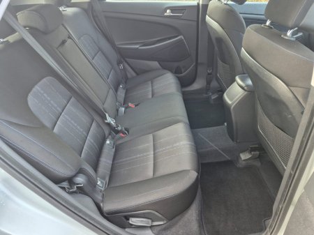 2018 Hyundai Tucson - thumbnail 18