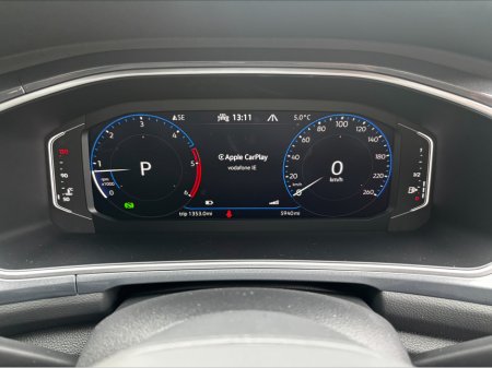 2024 Volkswagen T-Roc 3DA-A1DFF 5DR AUTO €39,950 thumbnail