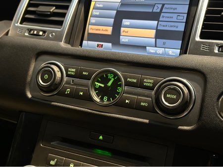 2010 Land Rover Range Rover Sport 3.0 SDV6 OVERFINCH UTILITY €17,950 thumbnail